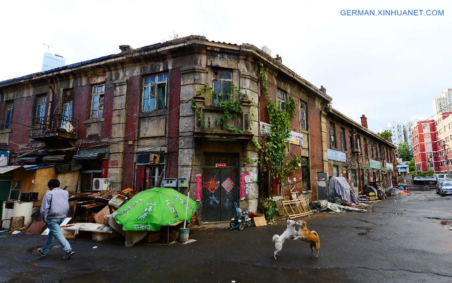 #CHINA-DALIAN-DONGGUAN STREET-RECONSTRUCTION (CN) 