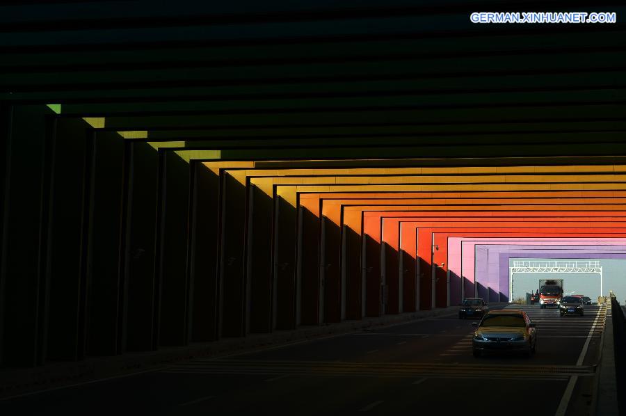 CHINA-HENAN-RAINBOW TUNNEL (CN)