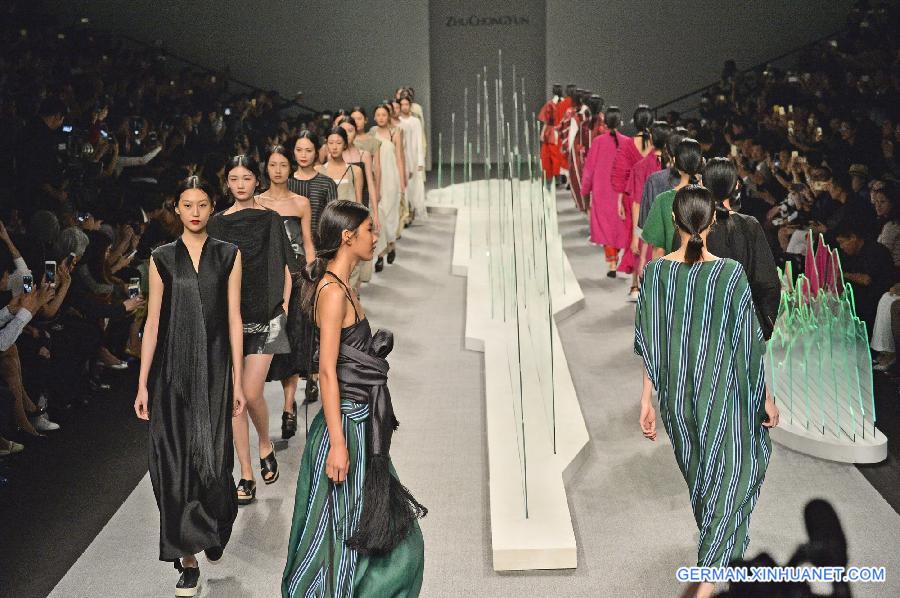 #CHINA-SHANGHAI-FASHION WEEK(CN)