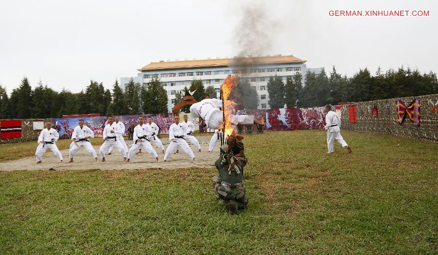 请以此署名为准！（军事）（4）“携手－2015”中印陆军反恐联合训练在昆明举行