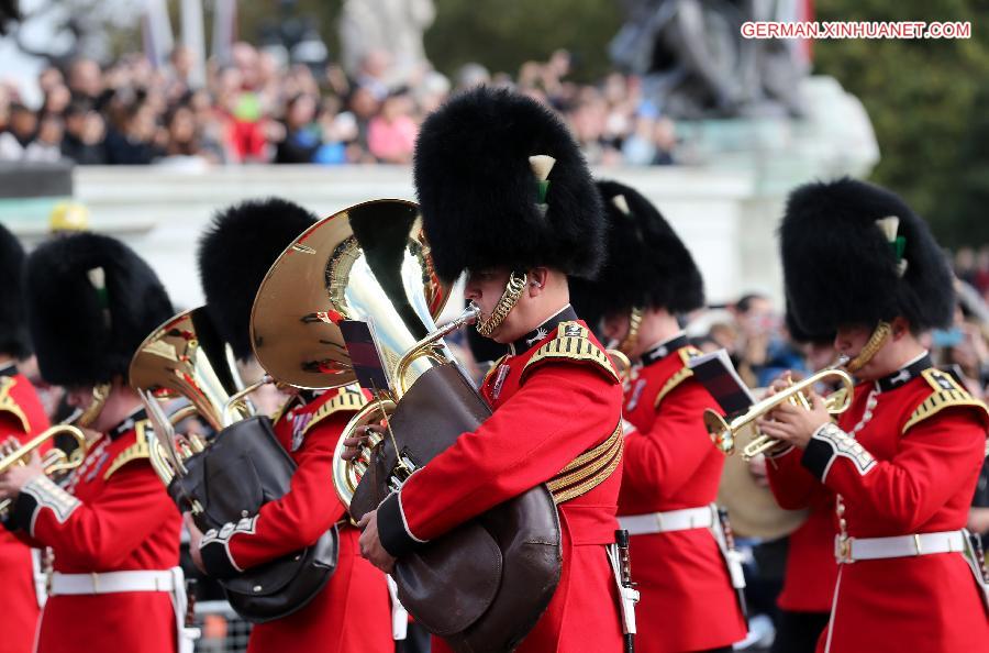 BRITAIN-LONDON-ROYAL GUARDS-CHANGING CEREMONY 