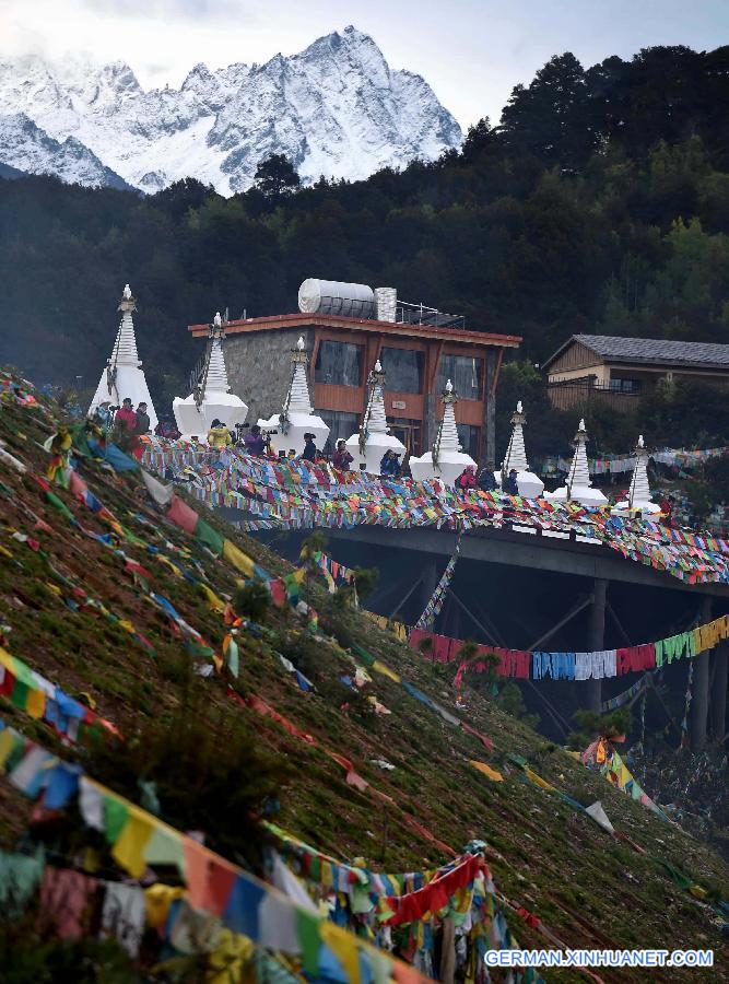 CHINA-YUNNAN-DEQIN-MEILI SNOW MOUNTAIN (CN) 