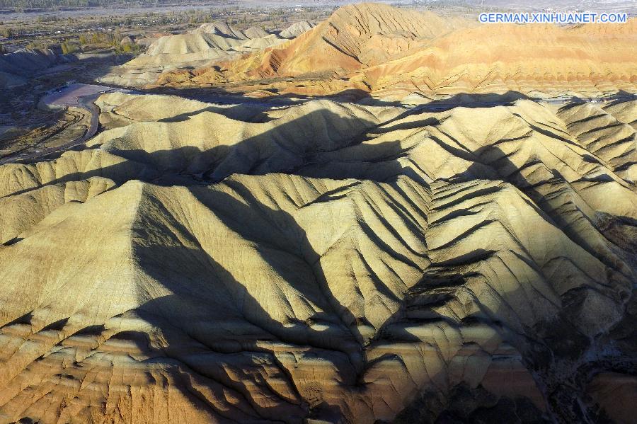 CHINA-GANSU-ZHANGYE-DANXIA LANDFORM(CN)