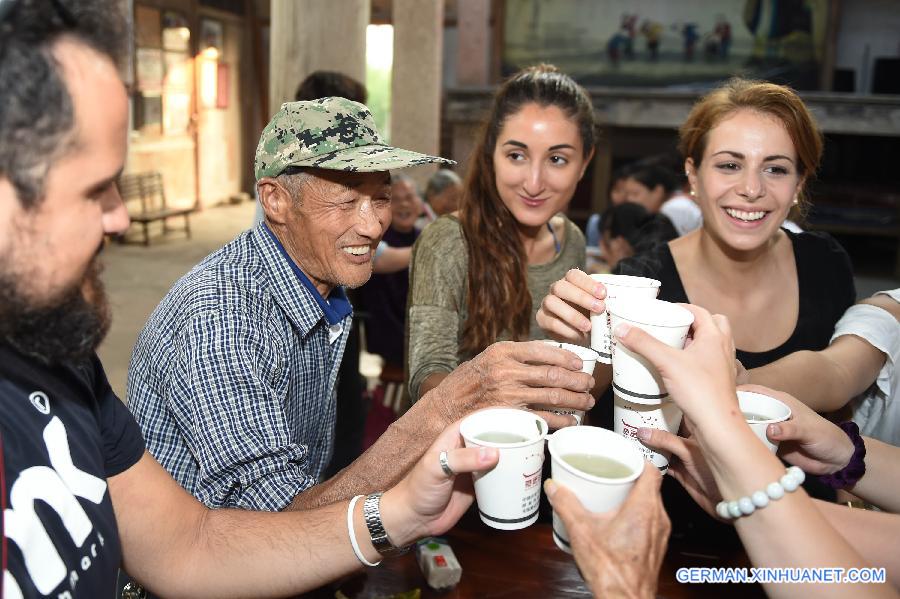 CHINA-ZHEJIANG-JINHUA-CHONGYANG FESTIVAL-FOREIGN STUDENT (CN)