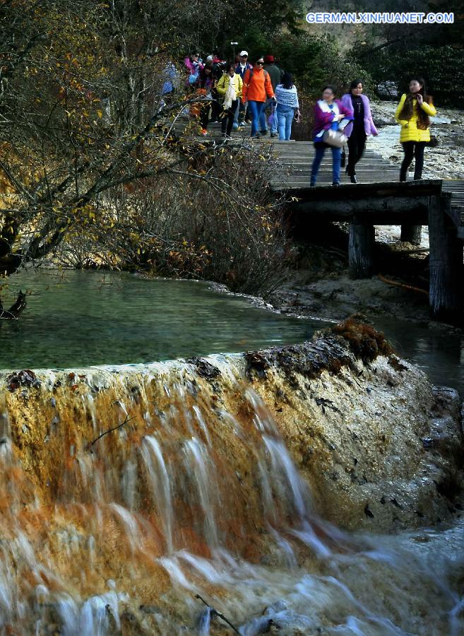 CHINA-SICHUAN-JIUZHAIGOU-SCENERY (CN)