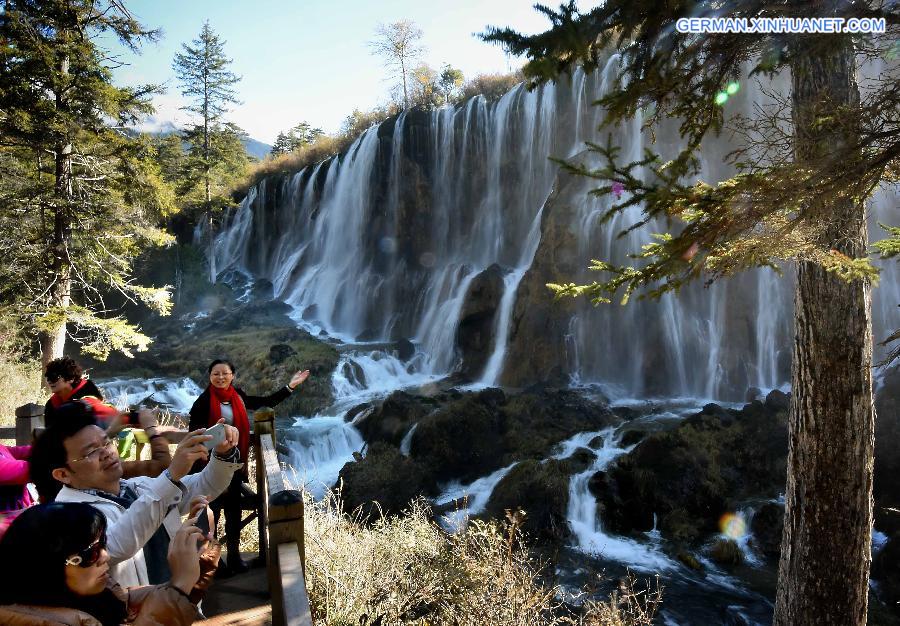 CHINA-SICHUAN-JIUZHAIGOU-SCENERY (CN)