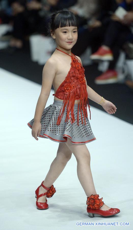 #CHINA-BEIJING-FASHION WEEK (CN)