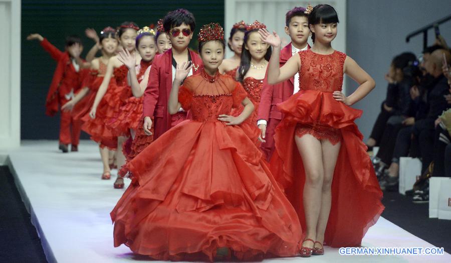 #CHINA-BEIJING-FASHION WEEK (CN)