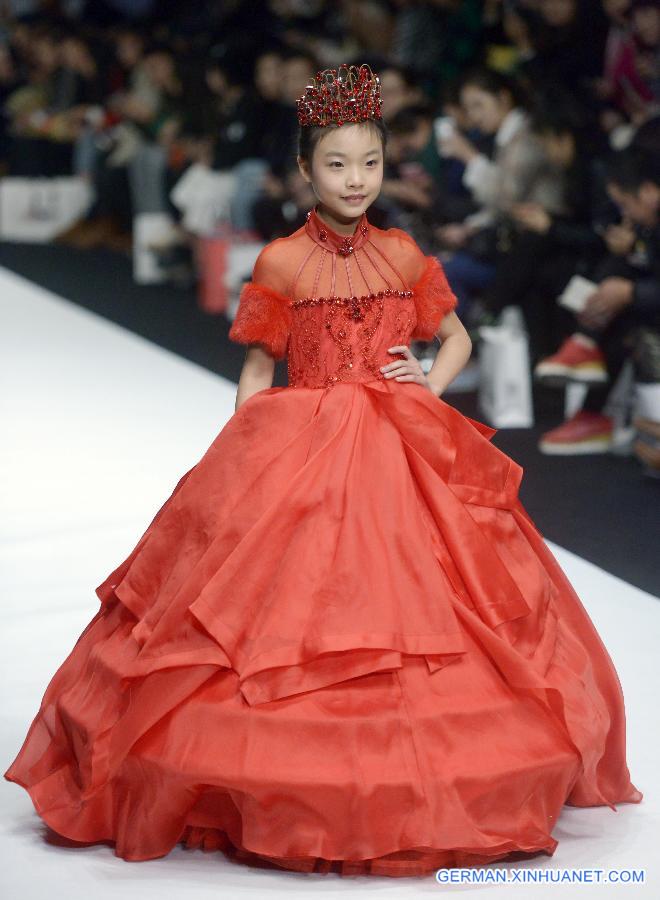 #CHINA-BEIJING-FASHION WEEK (CN)