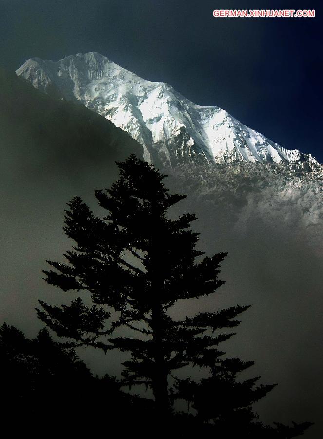 CHINA-SICHUAN-GLACIER FOREST PARK (CN)