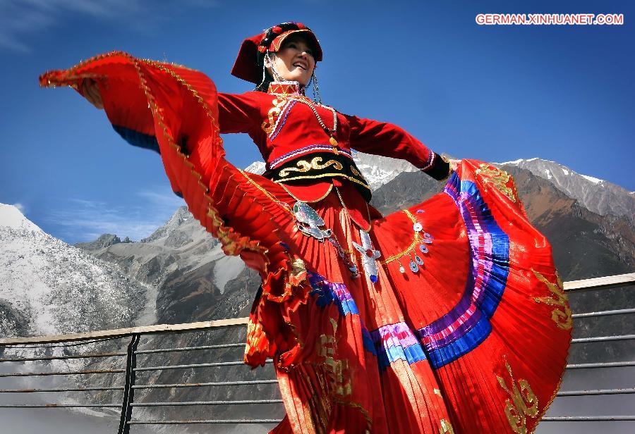 CHINA-SICHUAN-GLACIER FOREST PARK (CN)