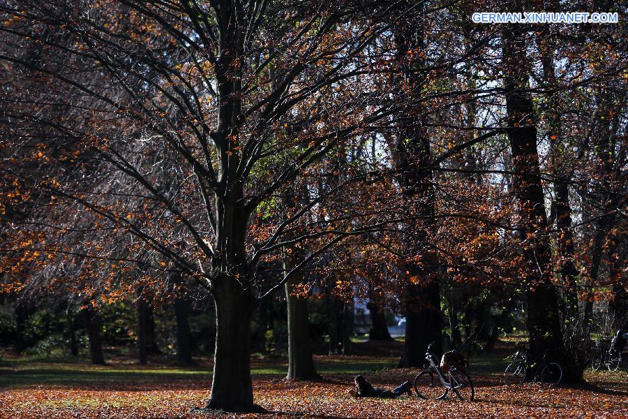 GERMANY-BERLIN-AUTUMN