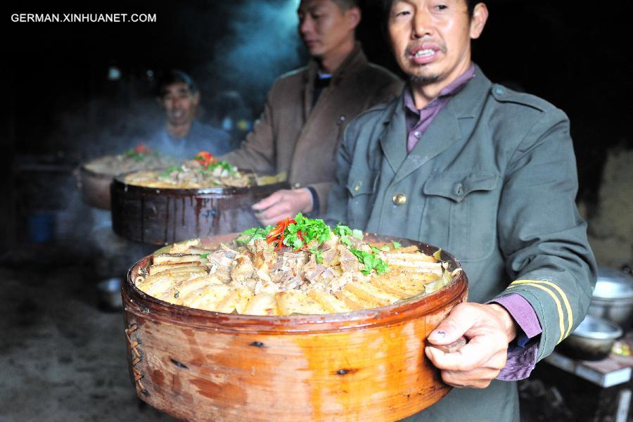 #CHINA-HUBEI-YICHANG-GONGJIAHE VILLAGE-STEAMED PORK FEAST(CN)