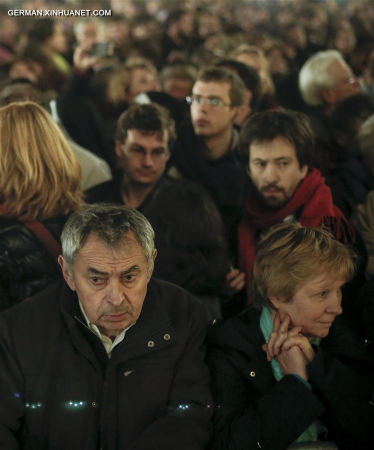 FRANCE-PARIS-VICTIMS-MASS