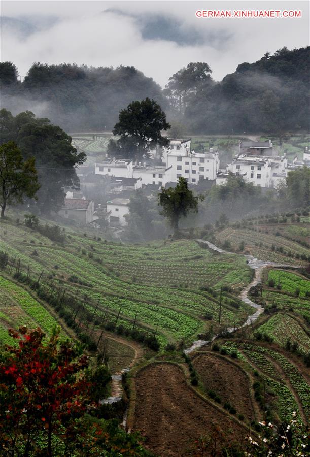 #CHINA-JIANGXI-WUYUAN-SCENERY(CN)