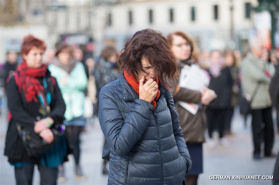 FRANCE-PARIS-MINUTE-SILENCE