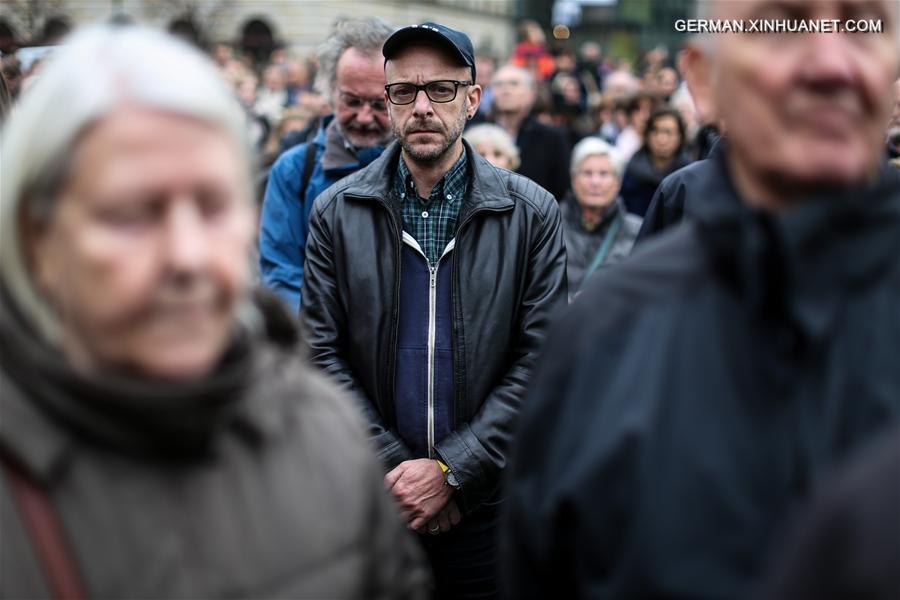 GERMANY-BERLIN-MINUTE-SILENCE