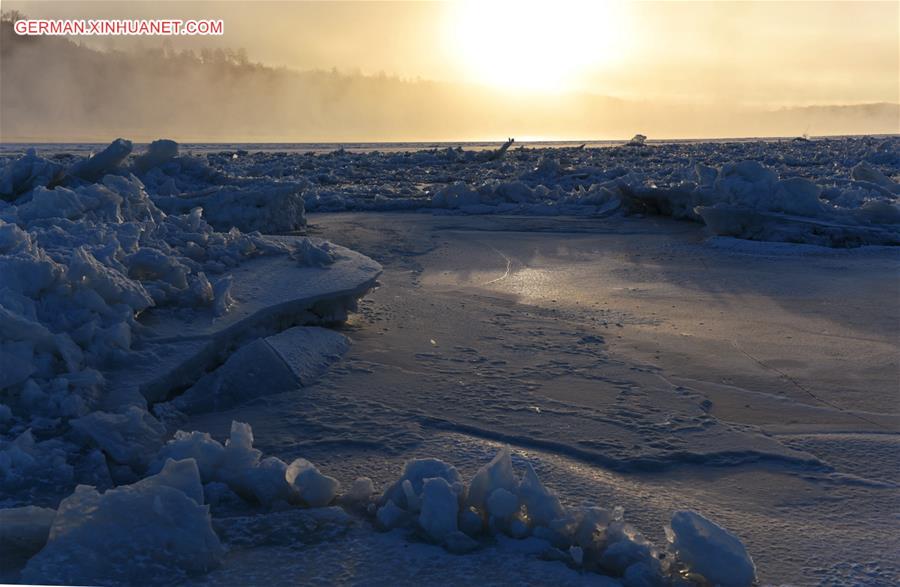 #CHINA-HEILONGJIANG RIVER-FROZEN (CN)