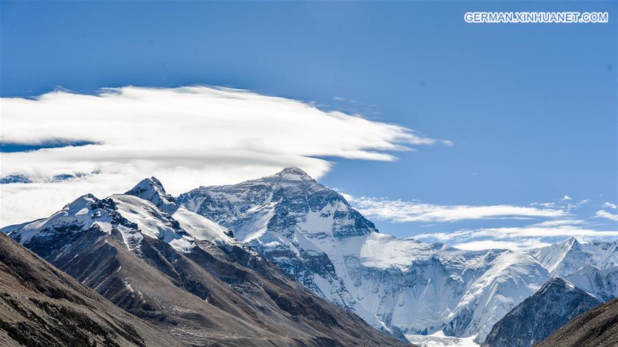 CHINA-TIBET-MOUNT EVEREST-SCENERY (CN)