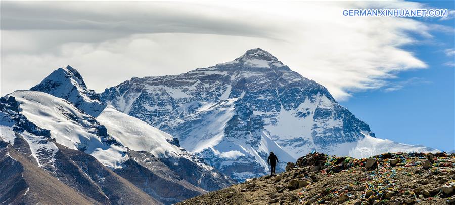 CHINA-TIBET-MOUNT EVEREST-SCENERY (CN)