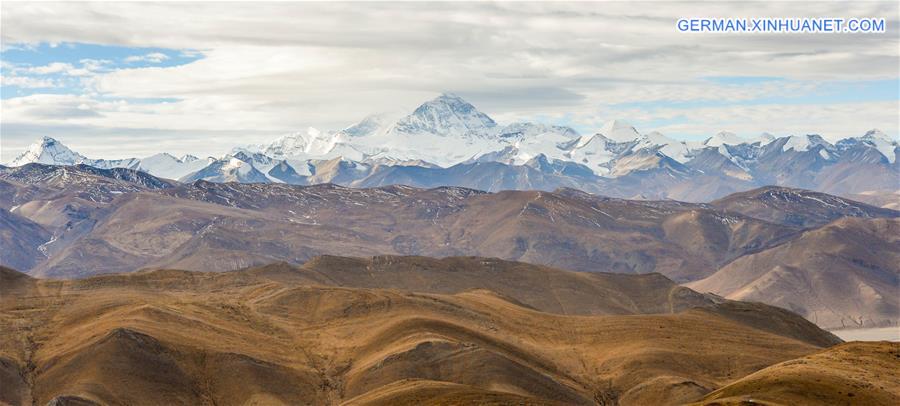 CHINA-TIBET-MOUNT EVEREST-SCENERY (CN)