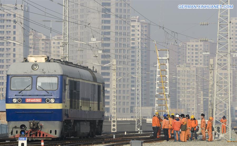 CHINA-XINJIANG-NANJIANG-RAILWAY-MAINTENANCE (CN)