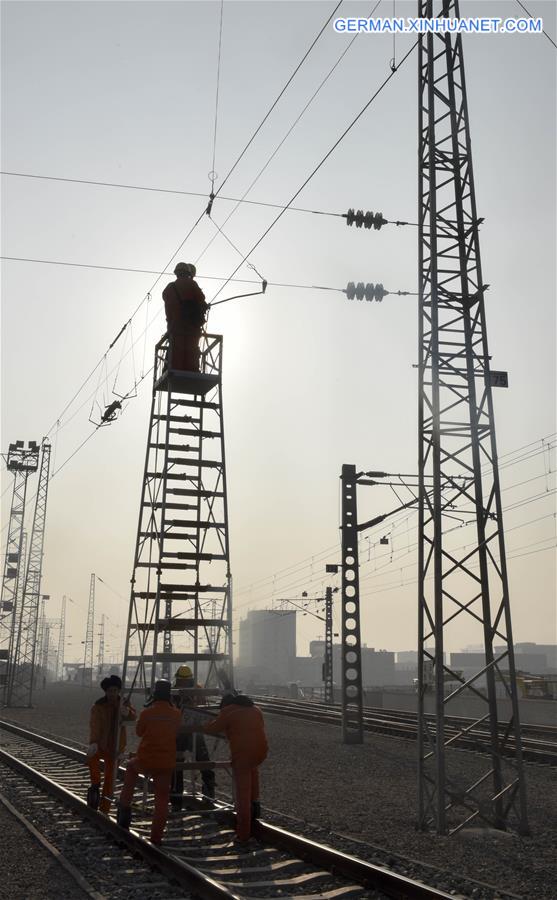 CHINA-XINJIANG-NANJIANG-RAILWAY-MAINTENANCE (CN)