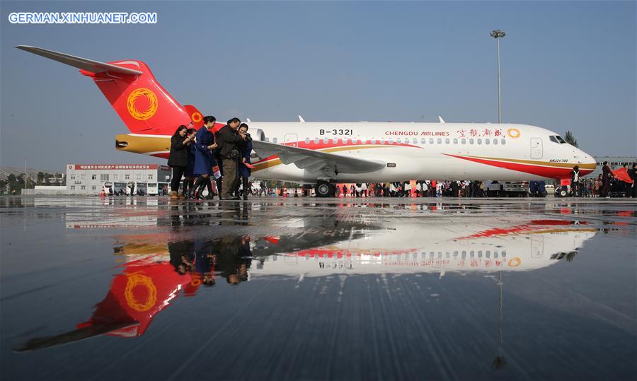 CHINA-ARJ21 REGIONAL JET-DELIVERY (CN)