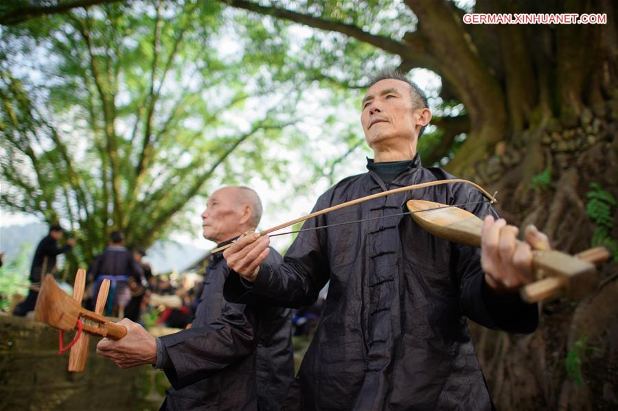 CHINA-GUIZHOU-DONG ETHNIC GROUP-CHORUS (CN)