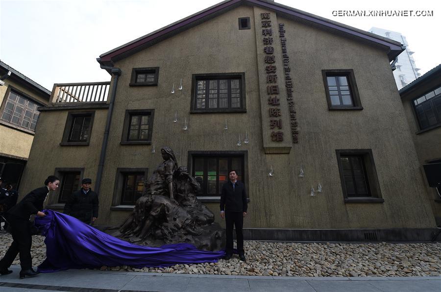 CHINA-NANJING-MEMORIAL-COMFORT WOMEN(CN)