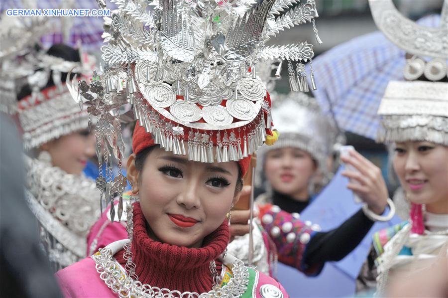 CHINA-HUNAN-FENGHUANG-COSTUME FESTIVAL(CN)