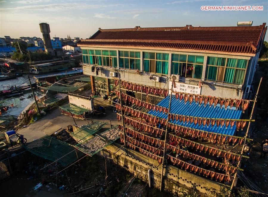 CHINA-ZHEJIANG-WINTER-DRYING FOOD (CN)