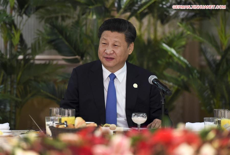 SOUTH AFRICA-JOHANNESBURG-CHINA-XI JINPING-GROUP MEETING 