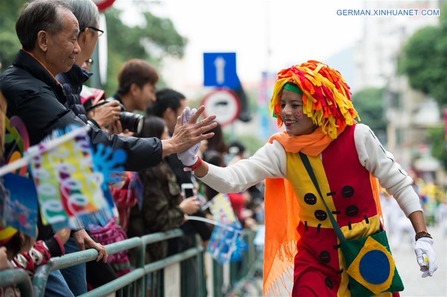 CHINA-MACAO-CARNIVAL PARADE (CN)