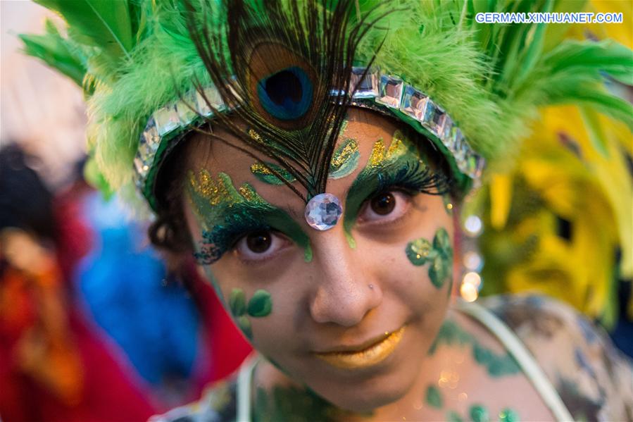 CHINA-MACAO-CARNIVAL PARADE (CN)