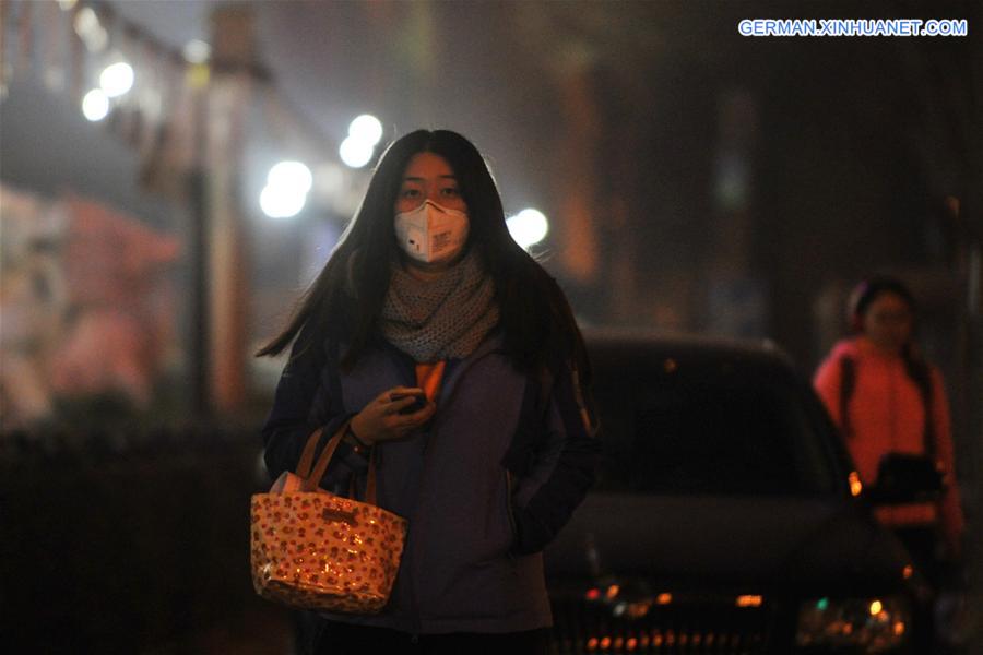 CHINA-BEIJING-POLLUTION-FIRST RED ALERT(CN)