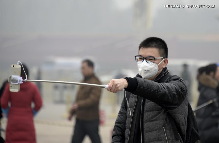 CHINA-BEIJING-RED ALERT-POLLUTION (CN)