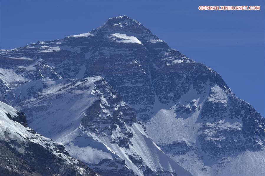 CHINA-TIBET-MOUNT EVEREST-SCENERY (CN)