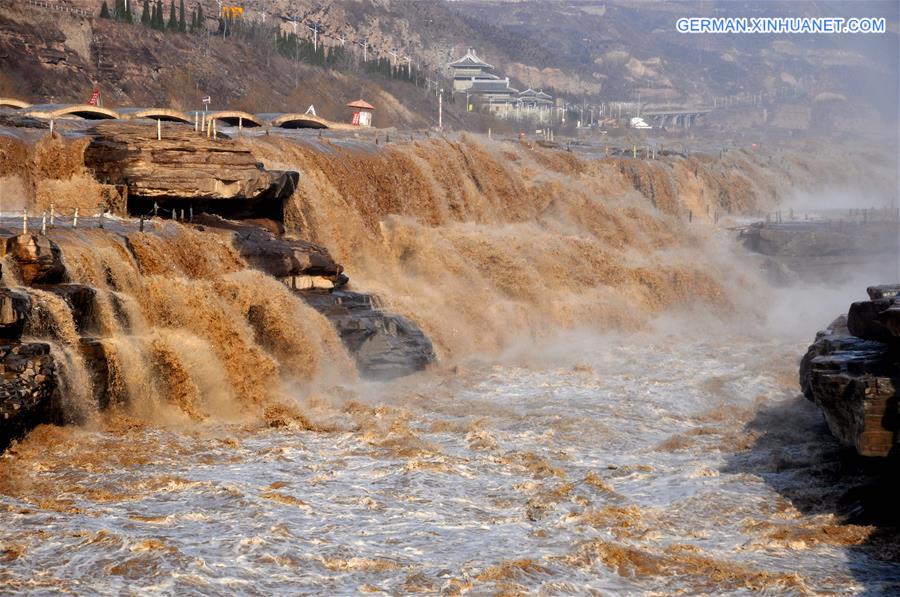 #CHINA-SHANXI-JIXIAN-HUKOU WATERFALL (CN)