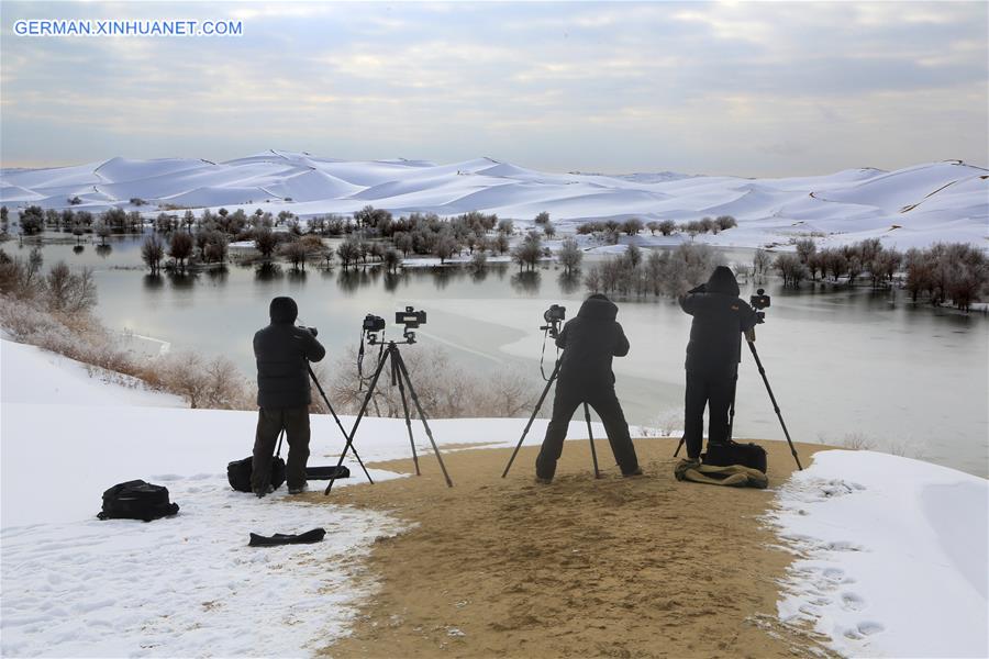 #CHINA-XINJIANG-TAKLIMAKAN-SNOW SCENERY (CN)
