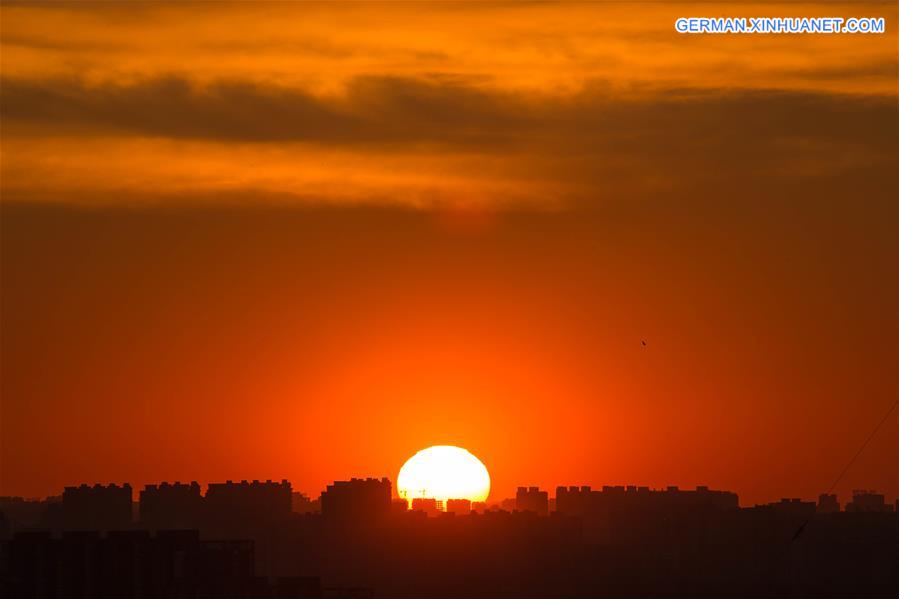 #CHINA-BEIJING-SUNRISE (CN)