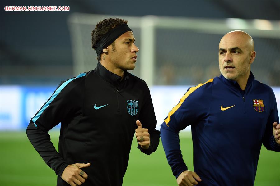 (SP)JAPAN-YOKOHAMA-CLUB WORLD CUP-BARCELONA-TRANING