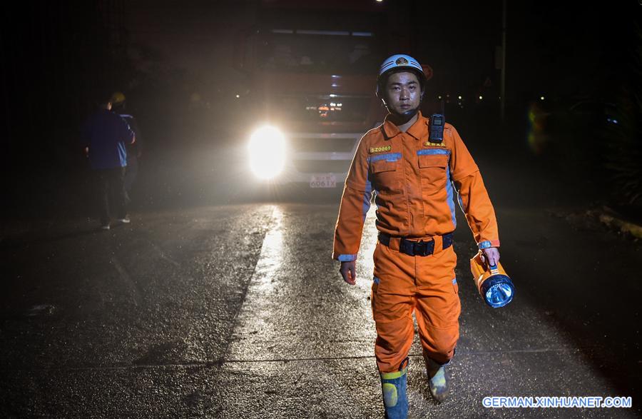 CHINA-SHENZHEN-LANDSLIDE-RESCUE (CN)