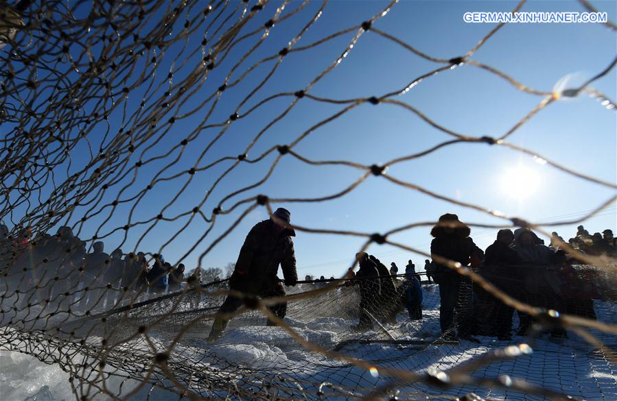 CHINA-HARBIN-WINTER FISHING (CN)