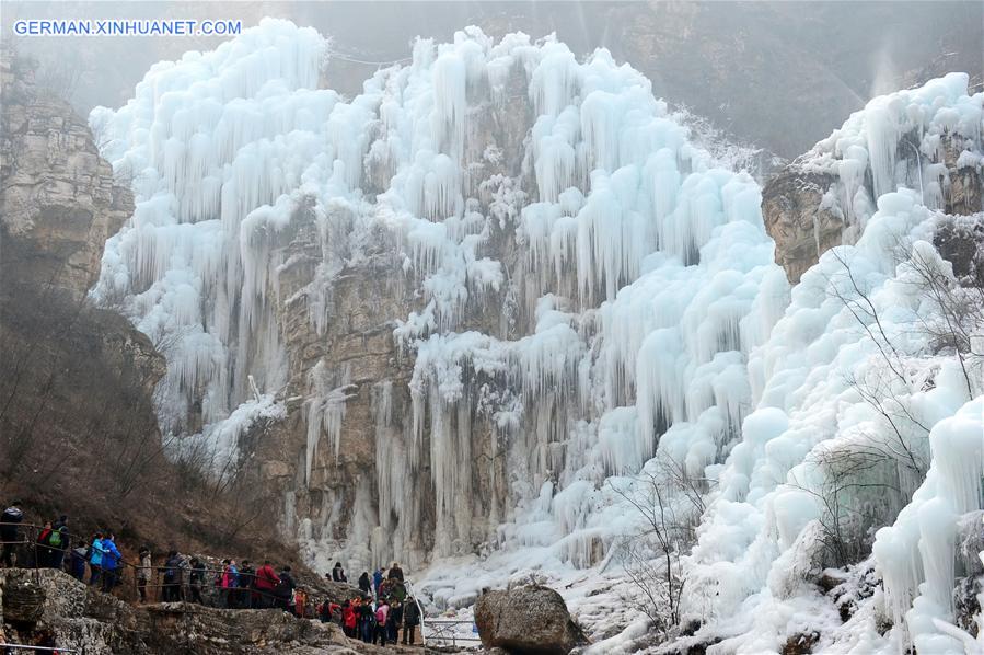 CHINA-HEBEI-FROZEN WATERFALL (CN)