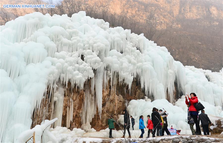 CHINA-HEBEI-FROZEN WATERFALL (CN)