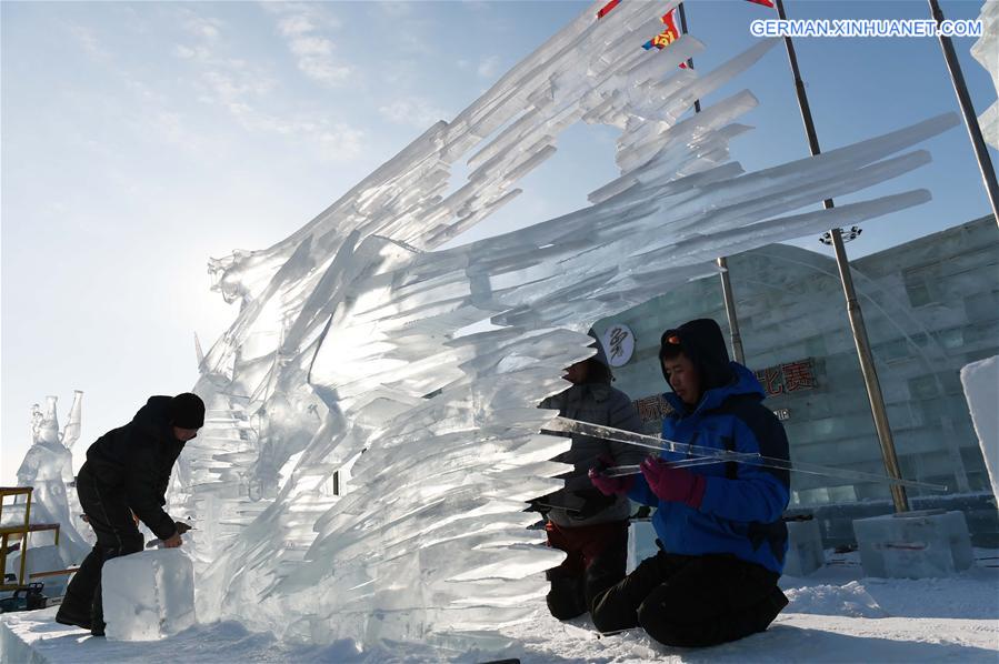 CHINA-HARBIN-ICE SCULPTURE-CONTEST (CN)