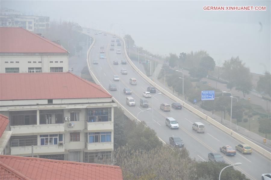 CHINA-CHANGSHA-SMOG(CN)