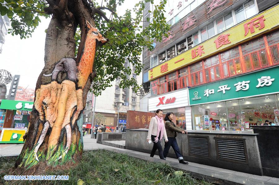 CHINA-CHONGQING-GRAFFITI ART (CN)