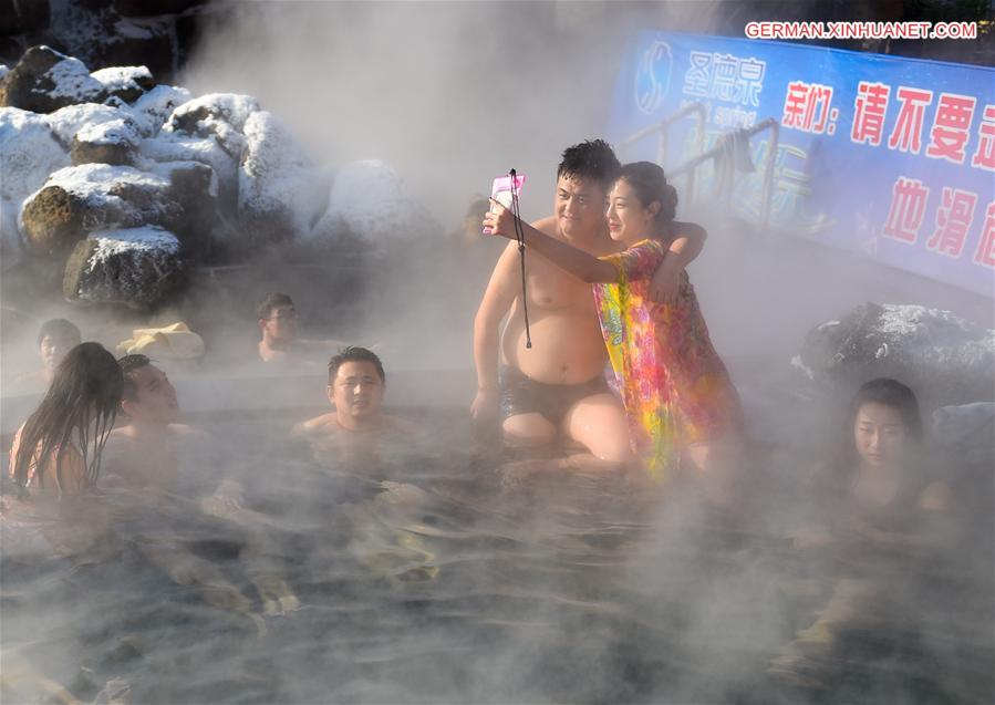 CHINA-JILIN-WINTER-HOT SPRING (CN)